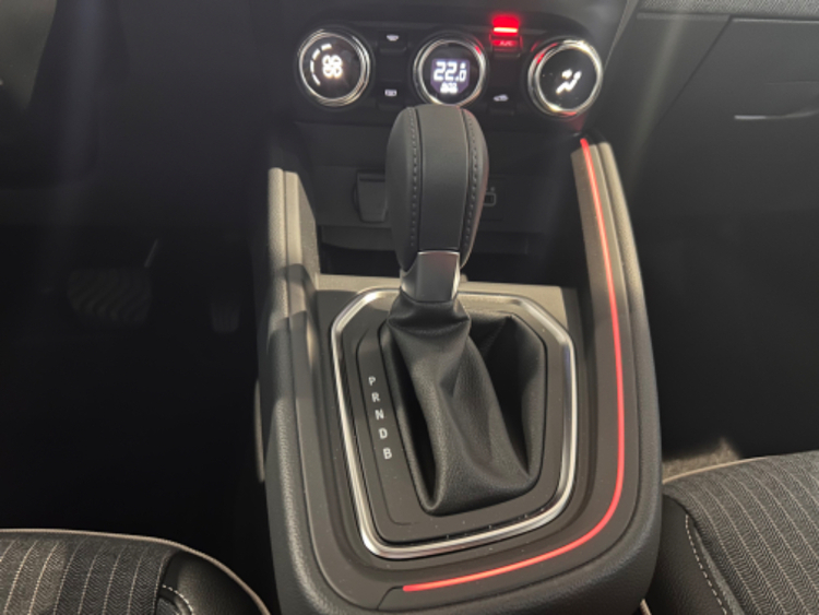 Renault Clio Techno foto 14