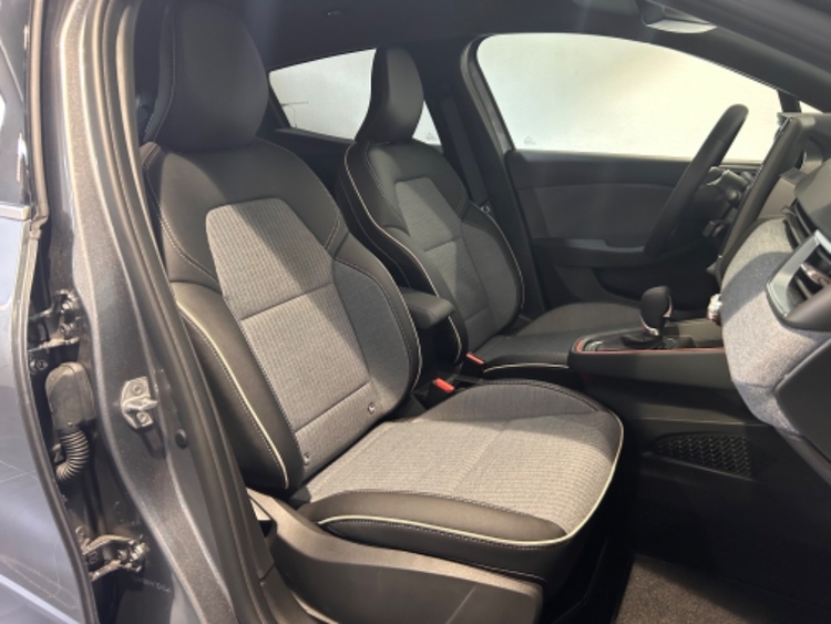 Renault Clio Techno foto 19