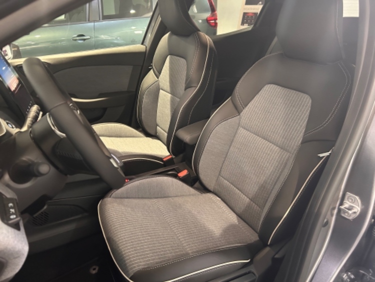 Renault Clio Techno foto 6
