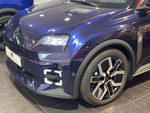Renault 5 E-Tech 120 Urban Range Techno miniatura 4
