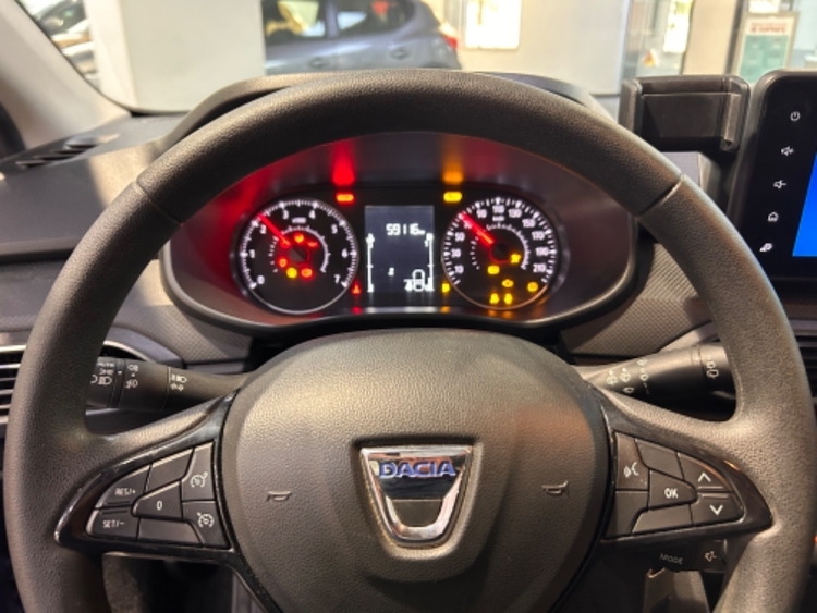 DACIA SANDERO ESSENTIAL 1.0 67CV foto 12