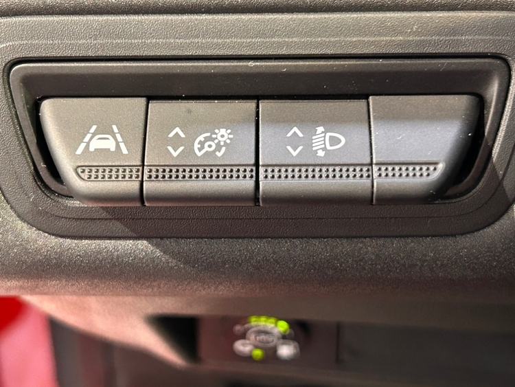 RENAULT CAPTUR INTENS 100CV GLP foto 17