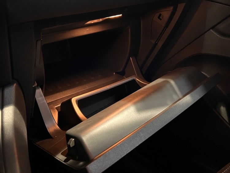 RENAULT CAPTUR INTENS 100CV GLP foto 27