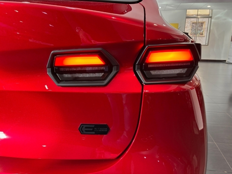 Renault Clio VI 160 E-Tech Full Hybrid Esprit Alpine foto 23