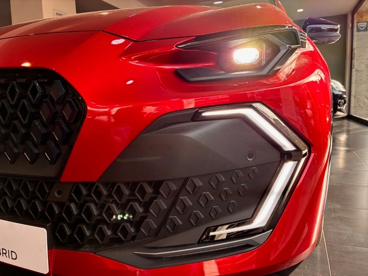 Renault Clio VI 160 E-Tech Full Hybrid Esprit Alpine foto 28