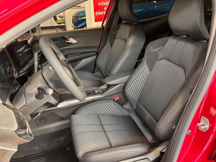 Renault Clio VI 160 E-Tech Full Hybrid Esprit Alpine foto 11