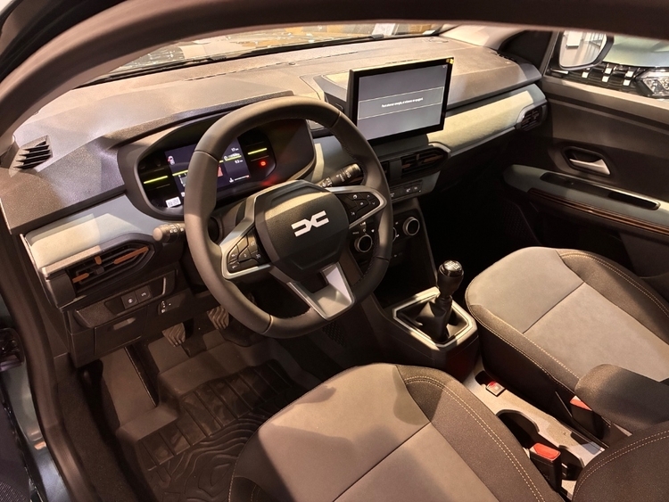 Dacia Sandero S.L. EXTREME GLP 120CV foto 10