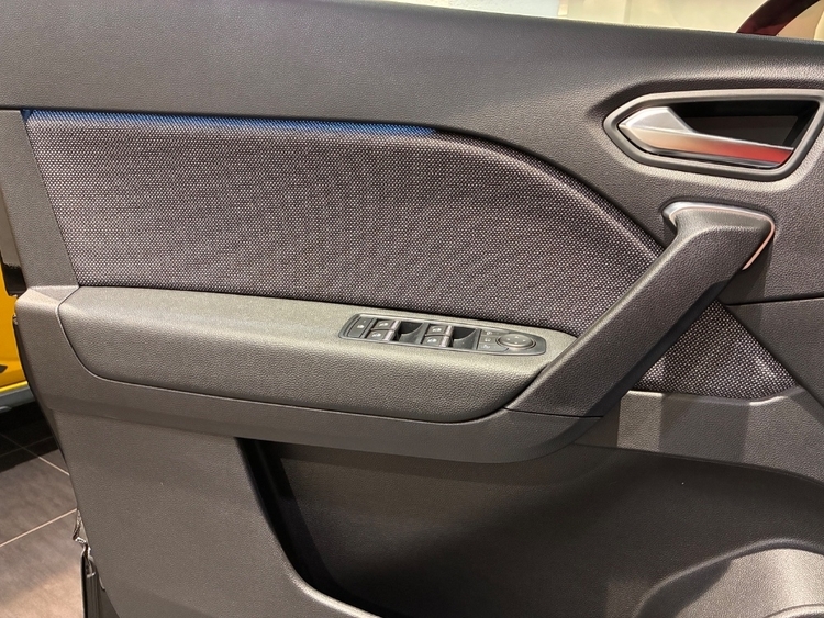 Renault Captur II Techno foto 14