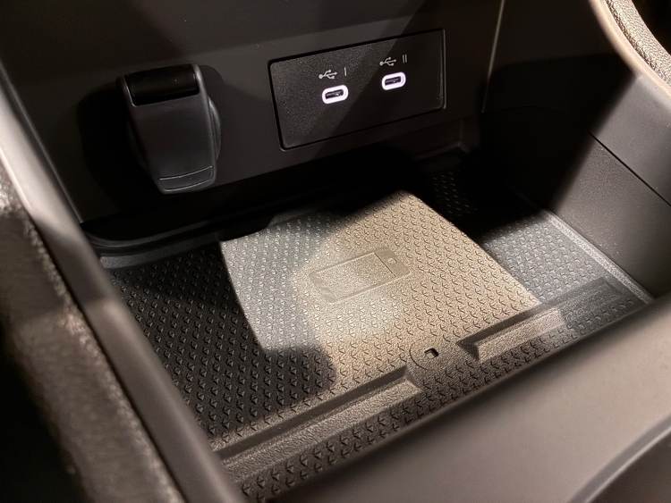 Renault Captur II Techno foto 21