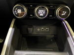 Renault Clio Techno miniatura 17